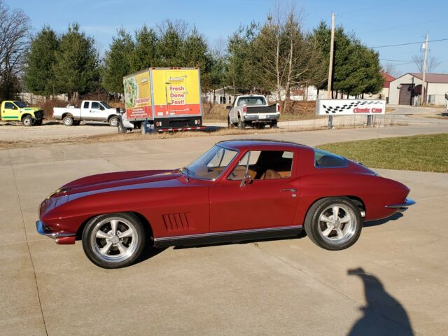 Chevrolet Corvette 1967 image number 11