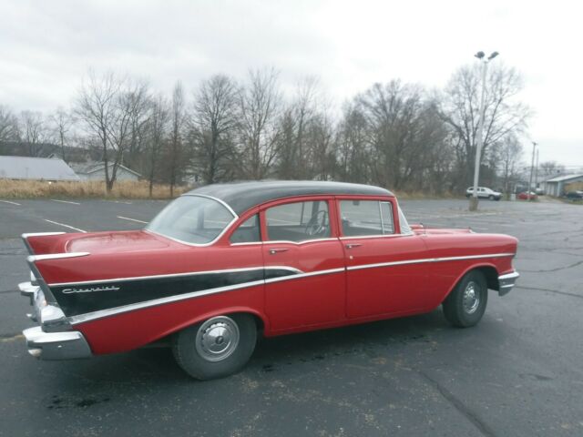 Chevrolet Bel Air/150/210 1957 image number 20