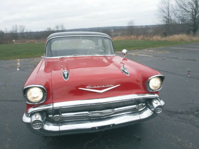 Chevrolet Bel Air/150/210 1957 image number 24