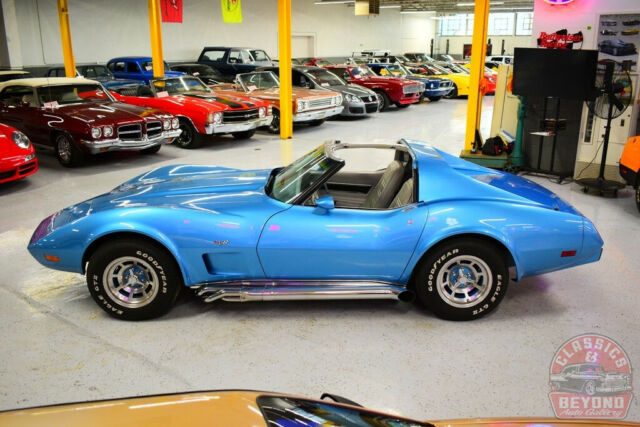 Chevrolet Corvette 1977 image number 34