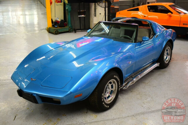 Chevrolet Corvette 1977 image number 7