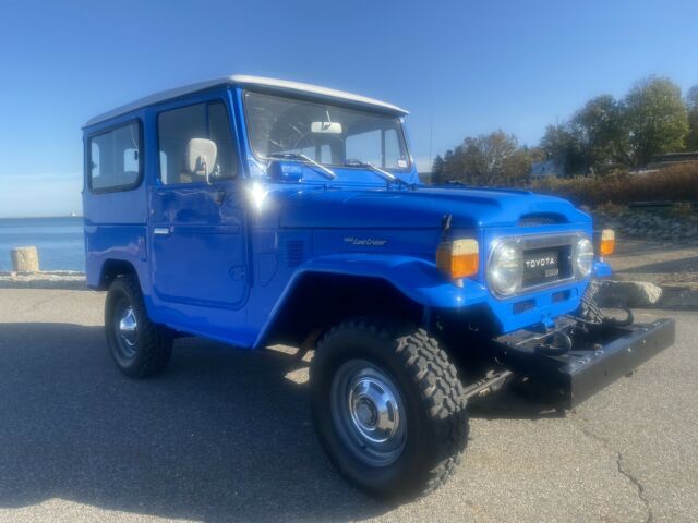 Toyota Land Cruiser 1976 image number 27