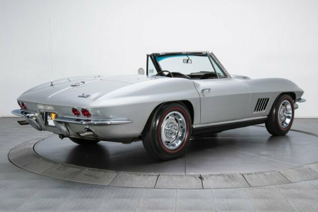 Chevrolet Corvette 1967 image number 1