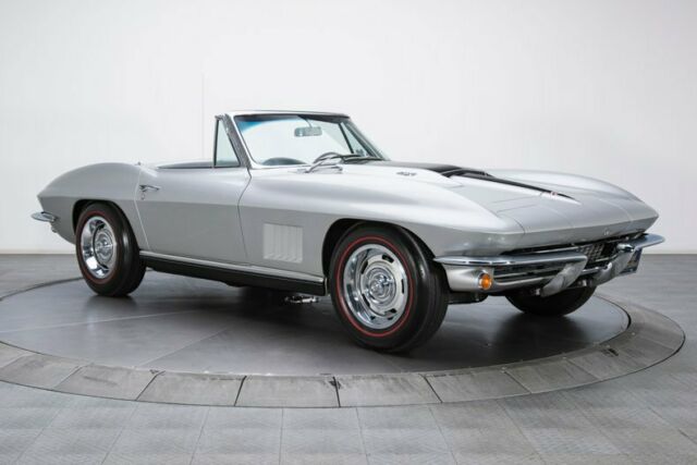 Chevrolet Corvette 1967 image number 32