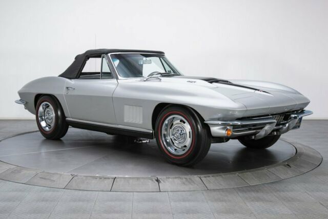 Chevrolet Corvette 1967 image number 33