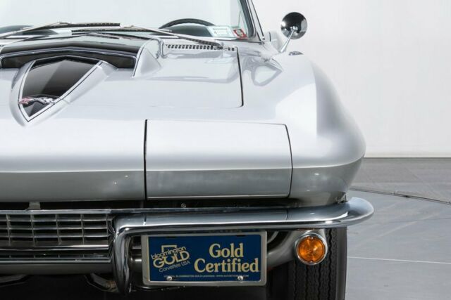 Chevrolet Corvette 1967 image number 45