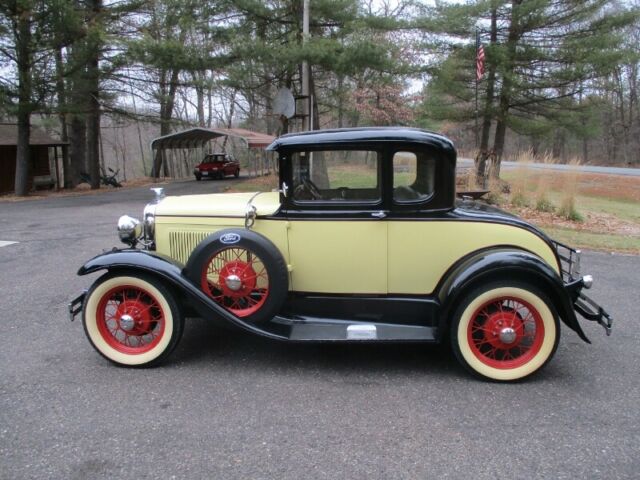 Ford Model A 1930 image number 1