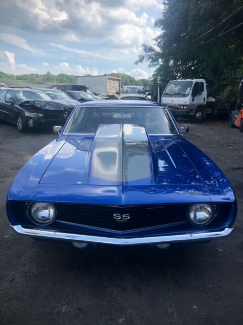 Chevrolet Camaro 1969 image number 2