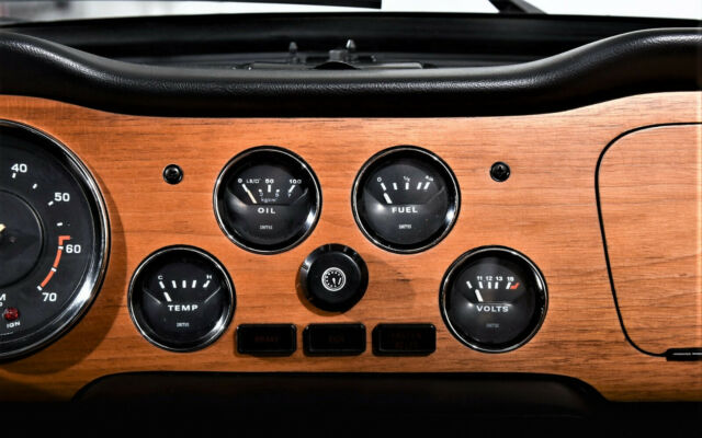 Triumph TR-6 1976 image number 14