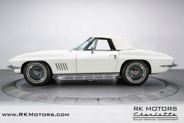 Chevrolet Corvette 1967 image number 20