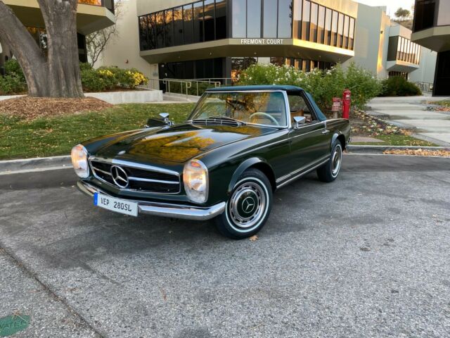 Mercedes-Benz SL-Class 1969 image number 0