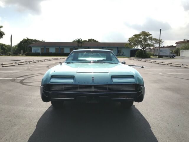 Oldsmobile Toronado 1966 image number 26