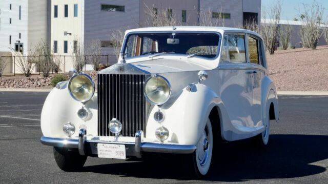 Rolls-Royce Silver Wraith 1951 image number 3