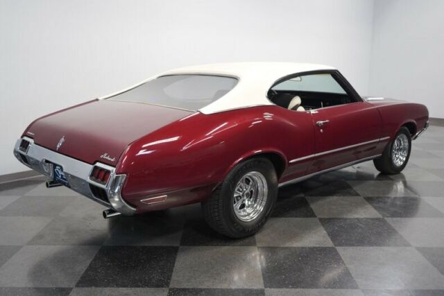 Oldsmobile Cutlass 1972 image number 13