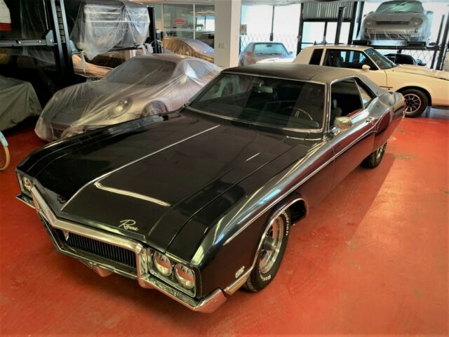 Buick Riviera 1970 image number 1