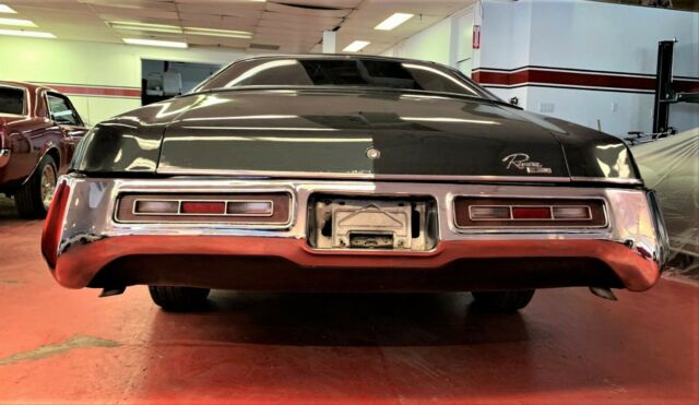 Buick Riviera 1970 image number 27