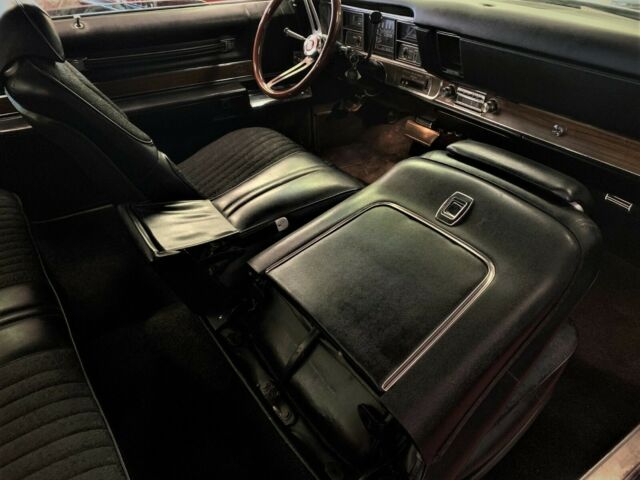 Buick Riviera 1970 image number 32