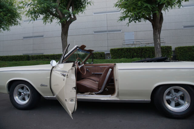 Oldsmobile Cutlass 442 Tribute V8 Convertible 1964 image number 45