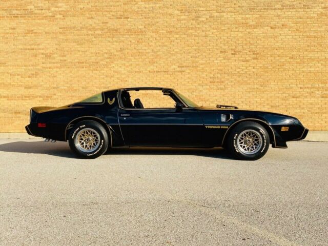 Pontiac Trans Am 1979 image number 2