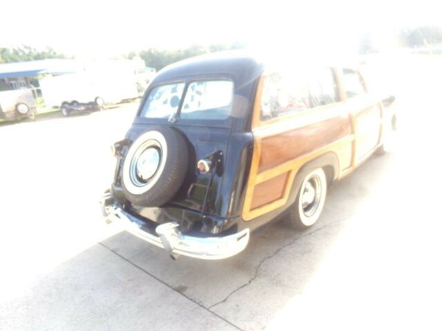 Ford Woody 1951 image number 27