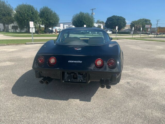 Chevrolet Corvette 1979 image number 28