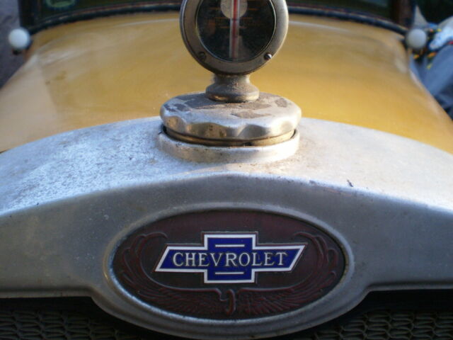 Chevrolet 2 door 1928 image number 11