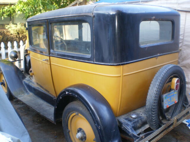 Chevrolet 2 door 1928 image number 40