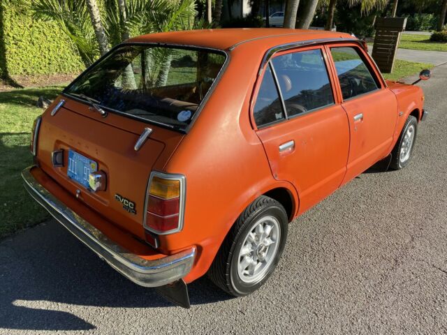 Honda Civic 1.5 1975 image number 1