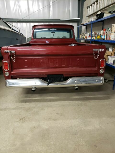 Chevrolet C-10 1965 image number 2