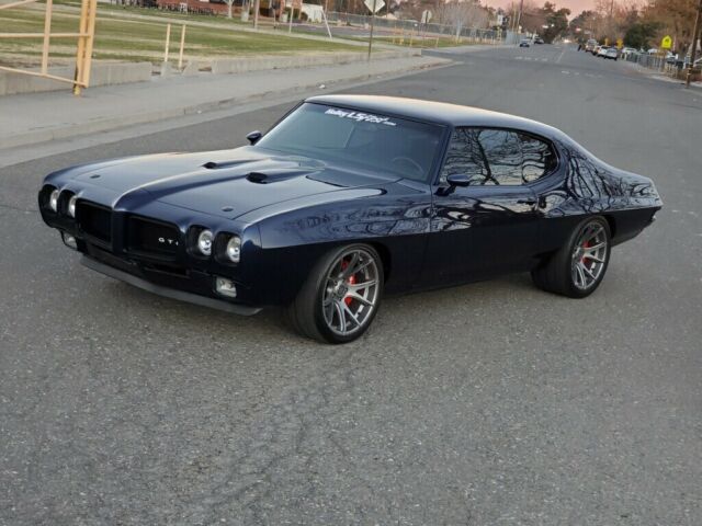 Pontiac GTO 1970 image number 0