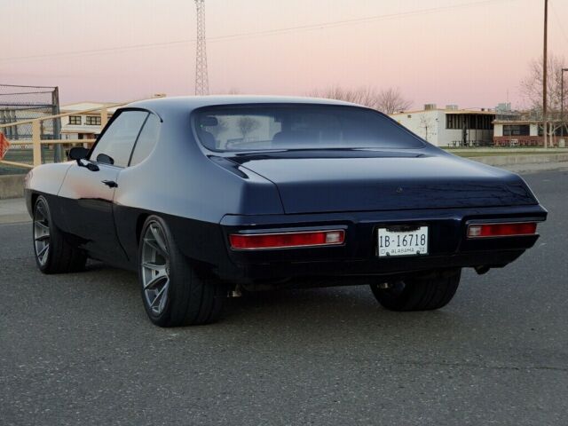 Pontiac GTO 1970 image number 9