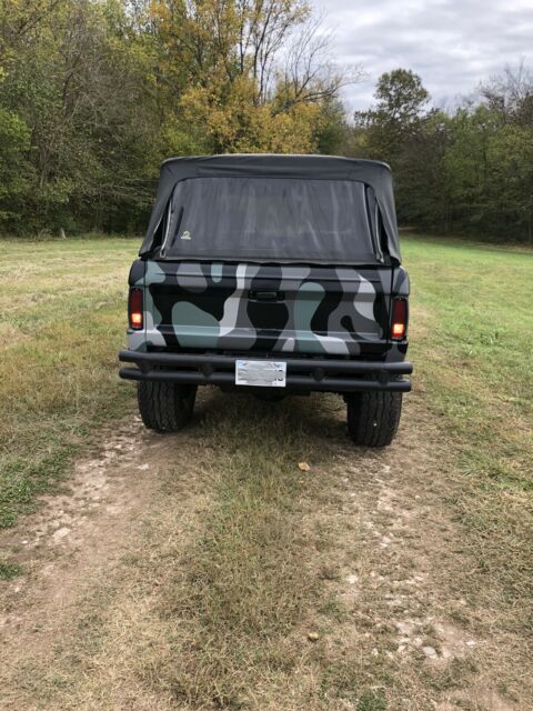 Ford Bronco 1971 image number 0