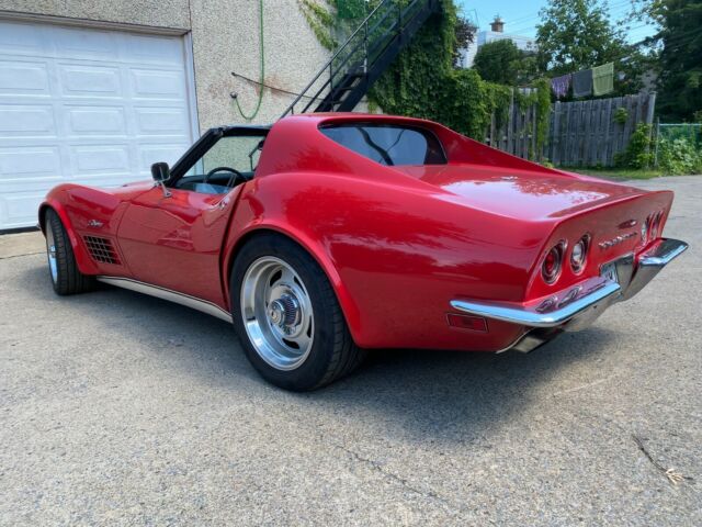 Chevrolet Corvette 1972 image number 19