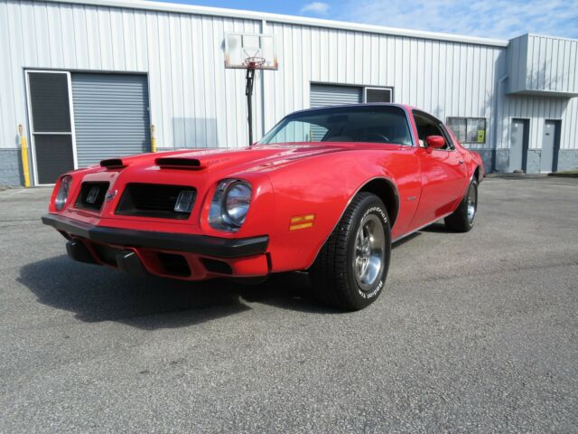 Pontiac Trans Am 1975 image number 1