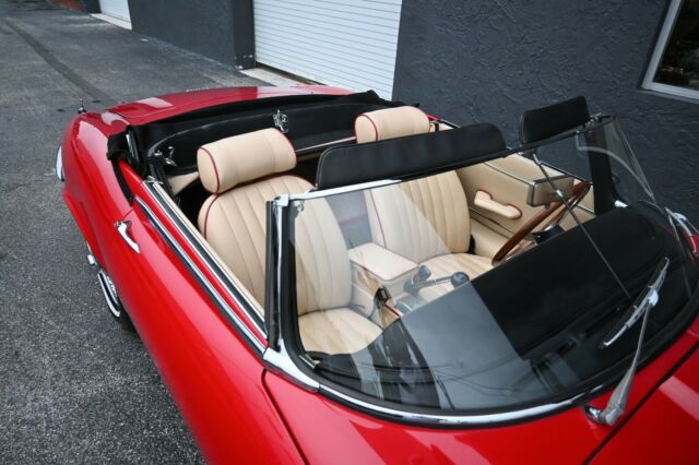 Jaguar E-Type 1973 image number 29