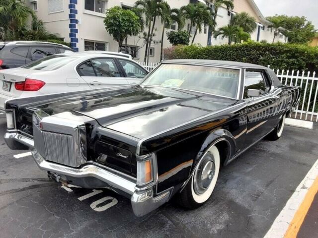 Lincoln Continental Mark III 1970 image number 1