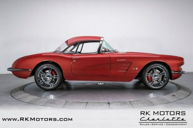 Chevrolet Corvette 1960 image number 15