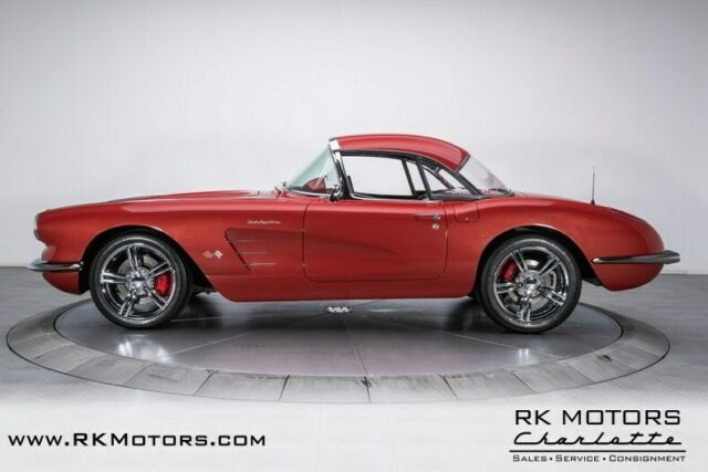 Chevrolet Corvette 1960 image number 41