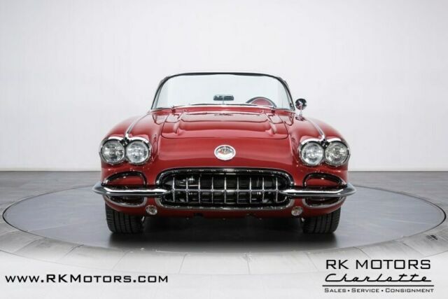 Chevrolet Corvette 1960 image number 43