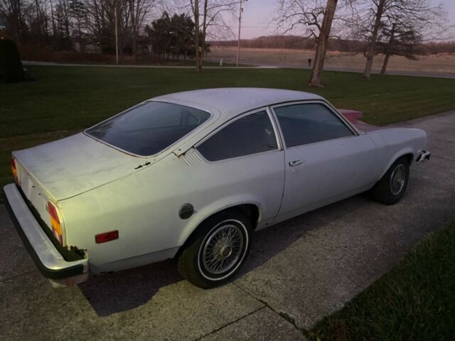 Chevrolet Vega 1977 image number 4