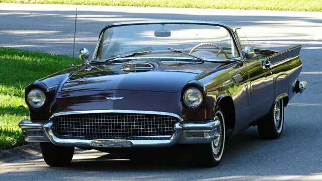 Ford Thunderbird 1957 image number 23