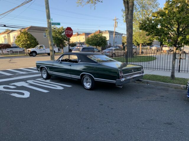 Ford Galaxie LTD 1967 image number 30