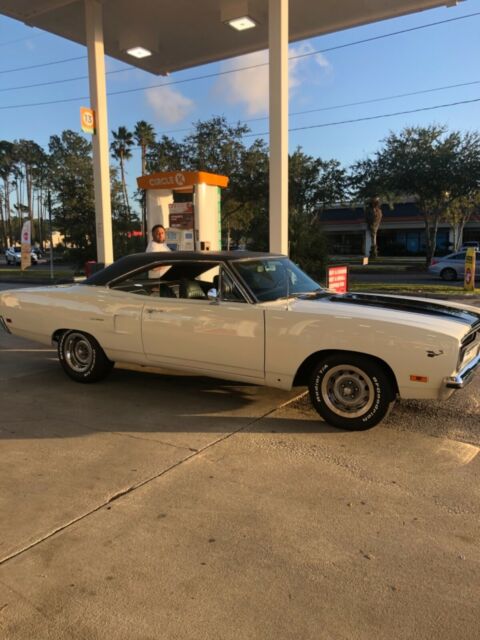 Plymouth Road Runner 1970 image number 0