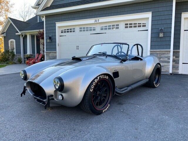 Shelby Cobra 1965 image number 0