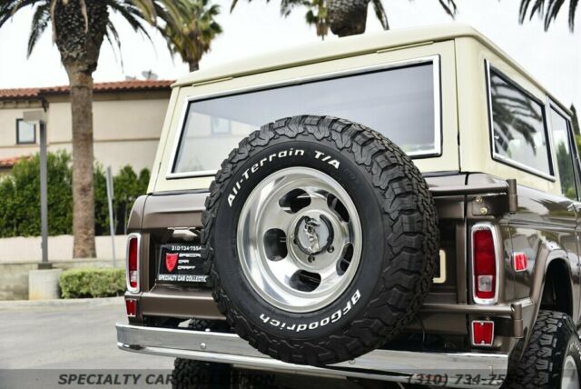 Ford Bronco 1975 image number 17