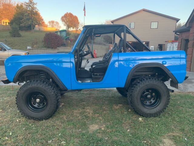 Ford Bronco 1974 image number 0