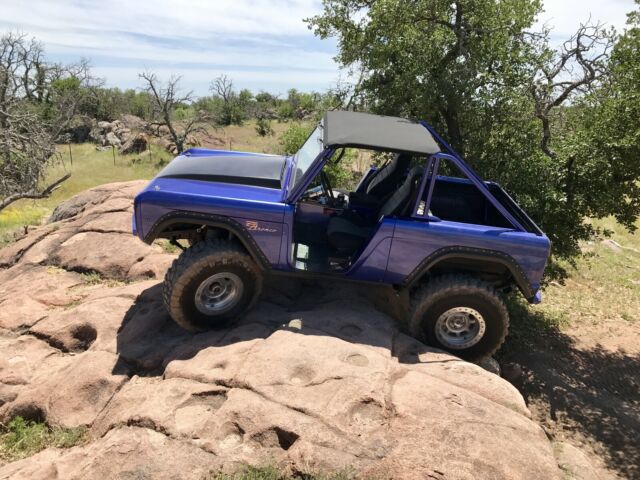 Ford Bronco 1969 image number 33