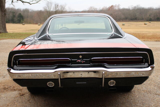 Dodge Charger 1969 image number 30