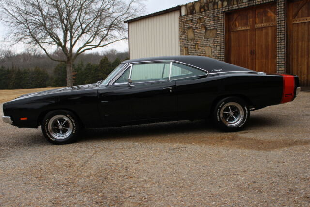 Dodge Charger 1969 image number 4