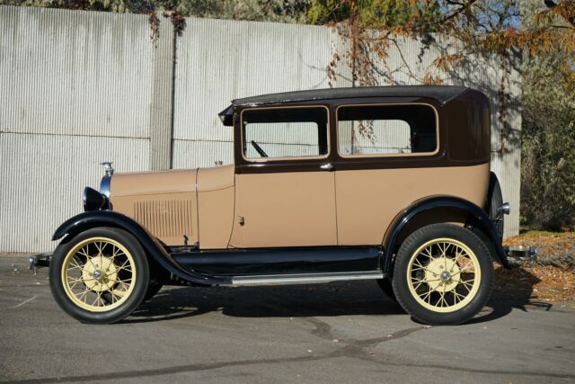 Ford Model A 1929 image number 1